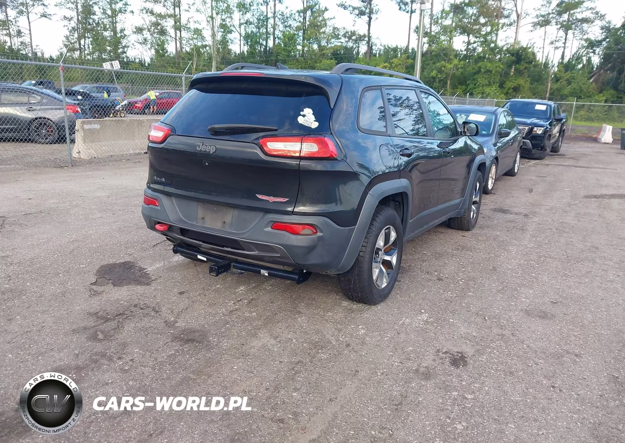 2015 Jeep Cherokee Trailhawk VIN:1C4PJMBB4FW718271 - 4