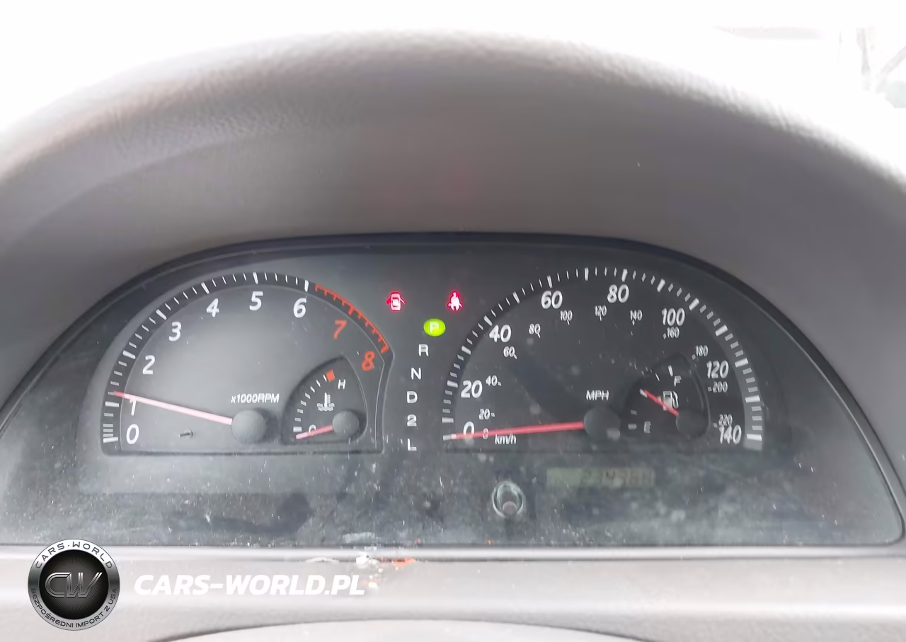 2003 Toyota Camry Le VIN:4T1BE32K03U770427 - 7