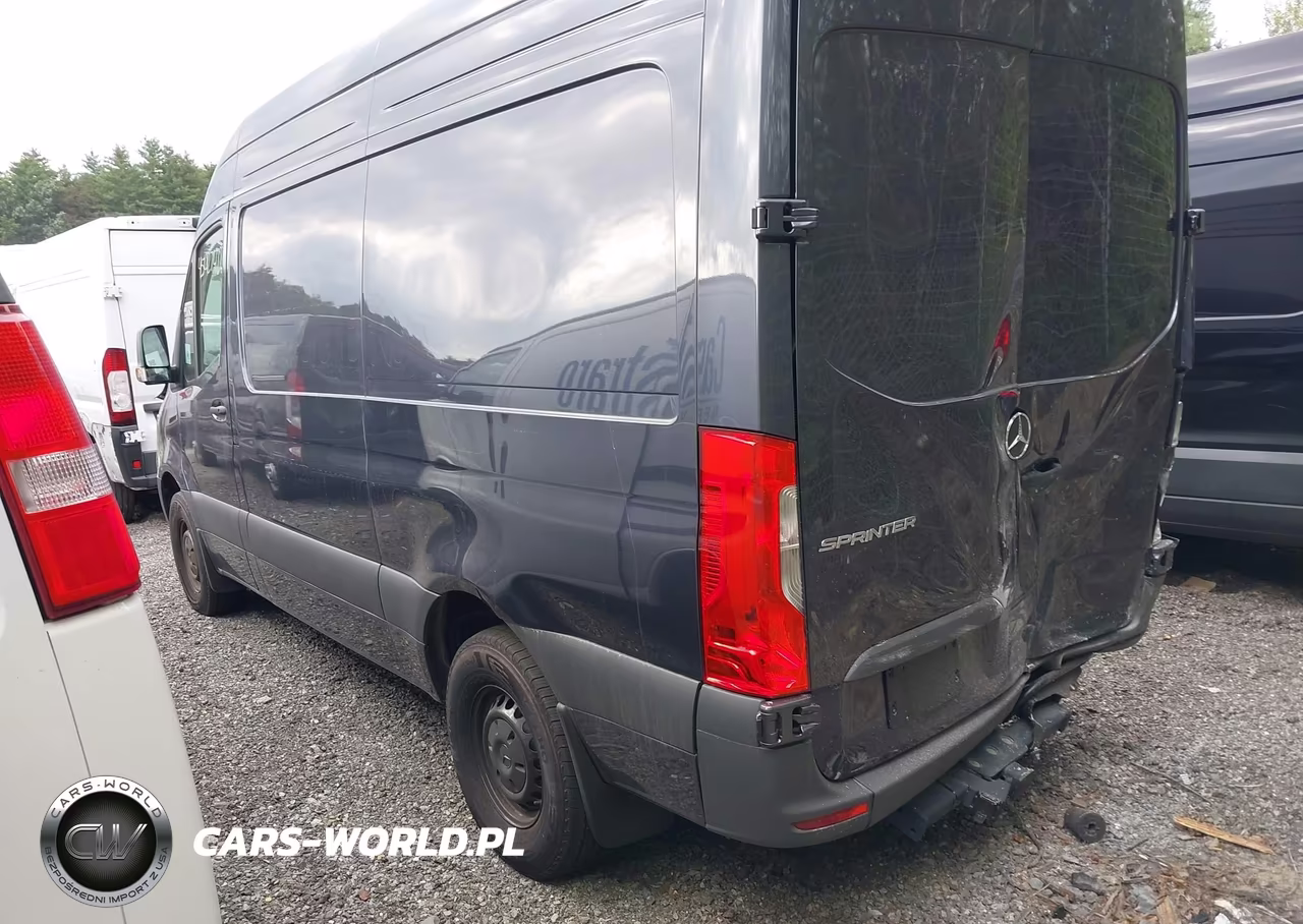 2026 Mercedes-Benz Sprinter 2500 Standard Roof 4-Cyl Diesel VIN:W1Y4KBHY2TT602365 - 3