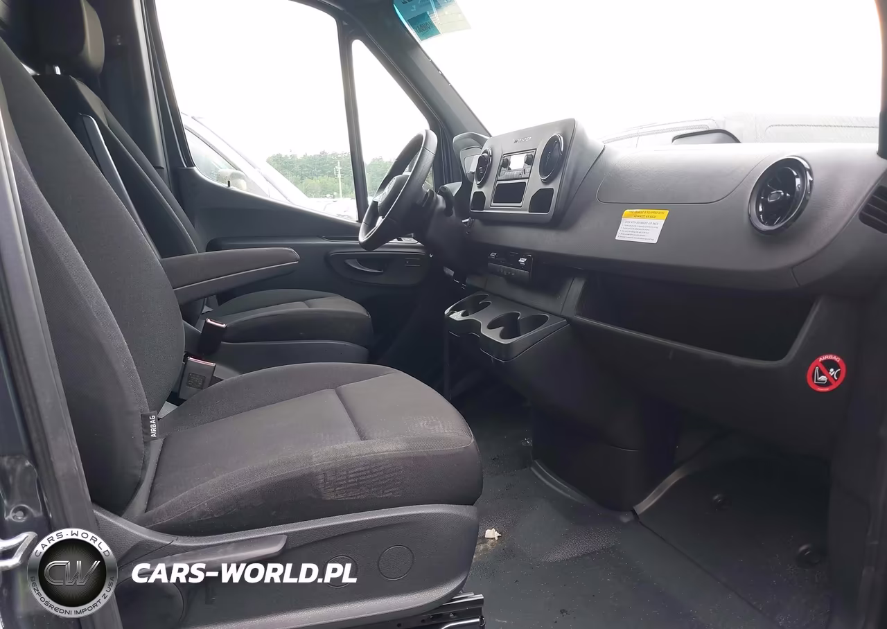 2026 Mercedes-Benz Sprinter 2500 Standard Roof 4-Cyl Diesel VIN:W1Y4KBHY2TT602365 - 5