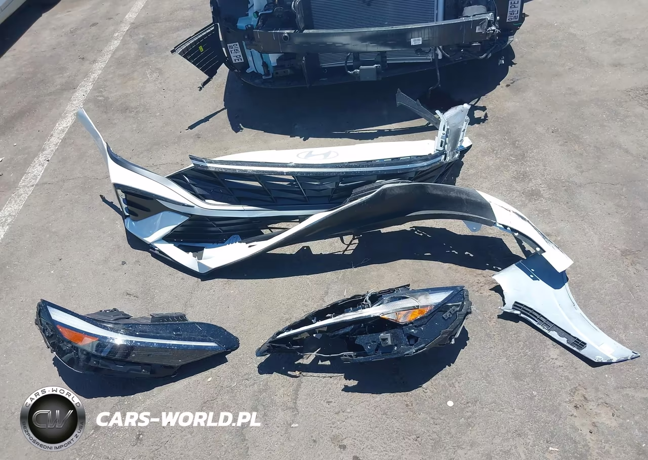 2026 Hyundai Elantra Sel Sport Premium VIN:KMHLS4DGXTU169344 - 12