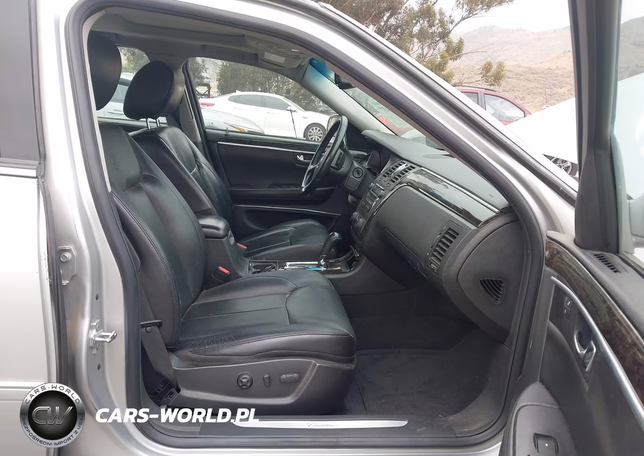 2011 Cadillac Dts Luxury Collection VIN:1G6KD5E66BU123324 - 5