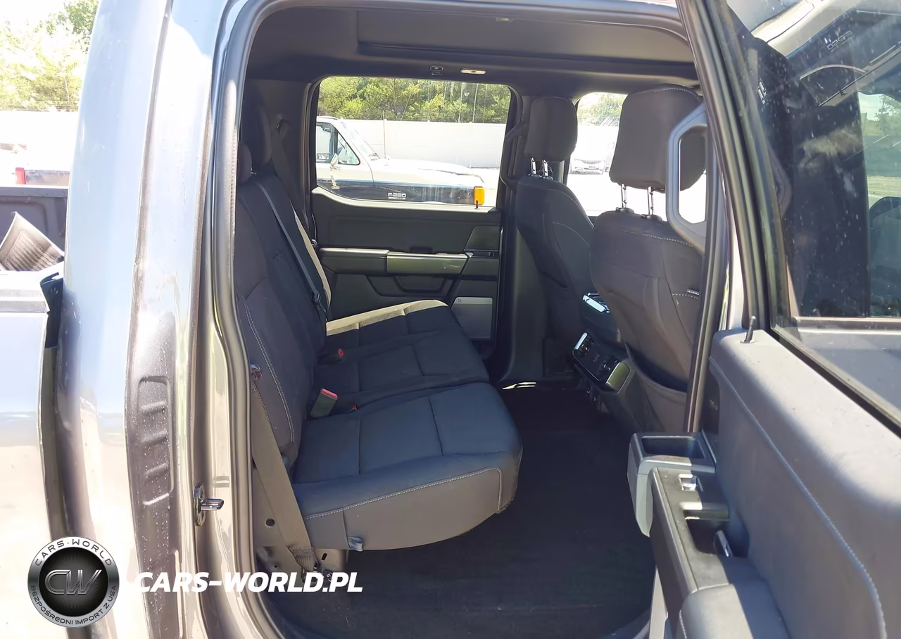 2022 Ford F-150 Xlt VIN:1FTFW1ED3NFA91053 - 8