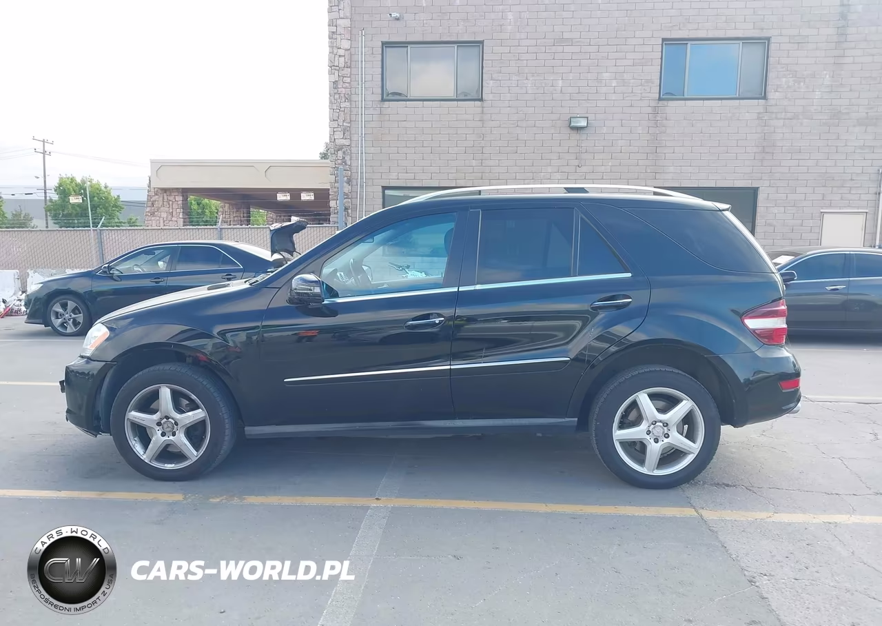 2011 Mercedes-Benz Ml 550 4Matic VIN:4JGBB7CB2BA745852 - 15
