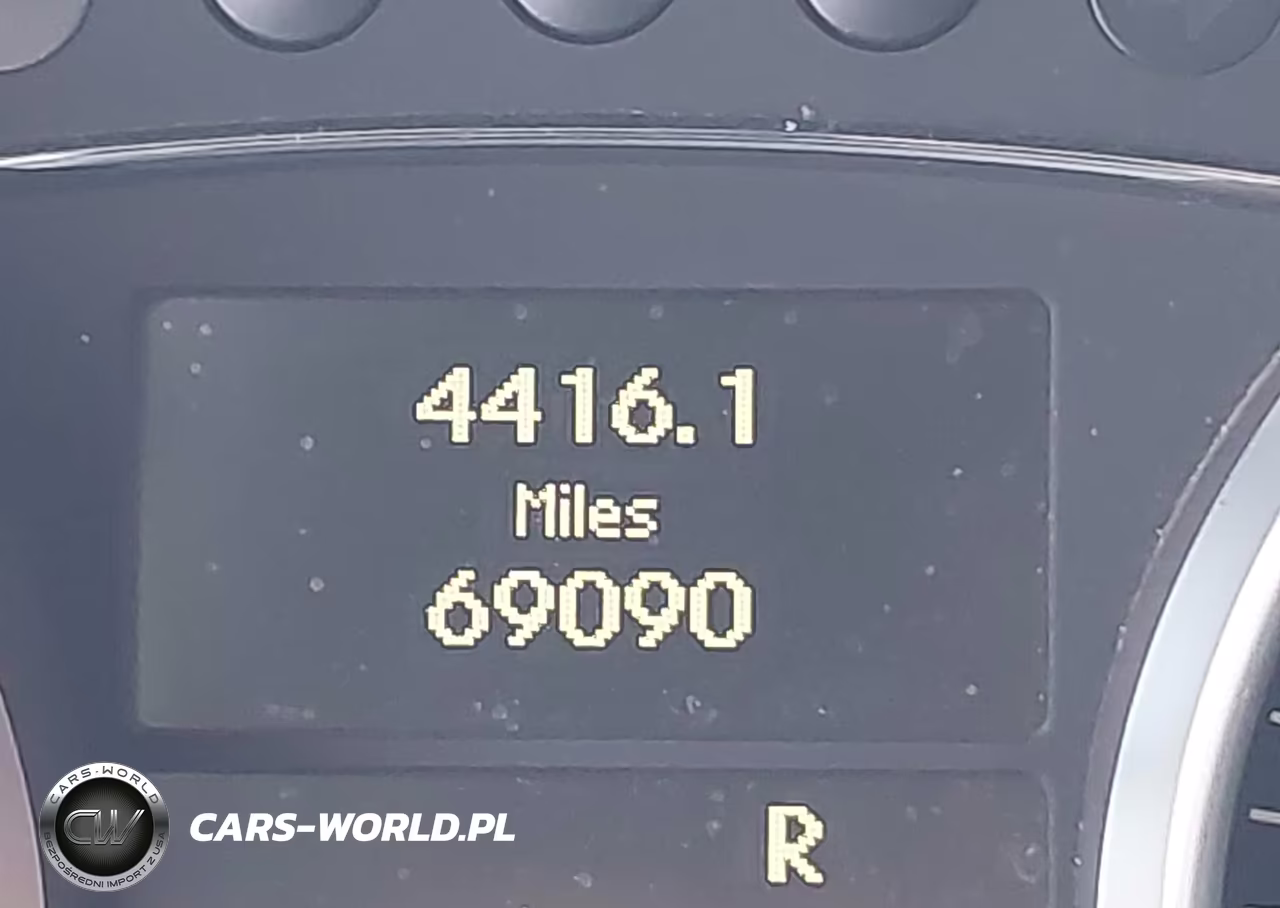 2011 Mercedes-Benz Ml 550 4Matic VIN:4JGBB7CB2BA745852 - 16