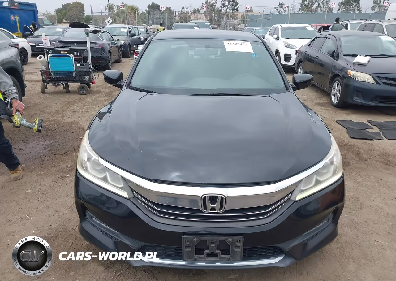 2017 Honda Accord Sport VIN:1HGCR2F56HA147092 - 12