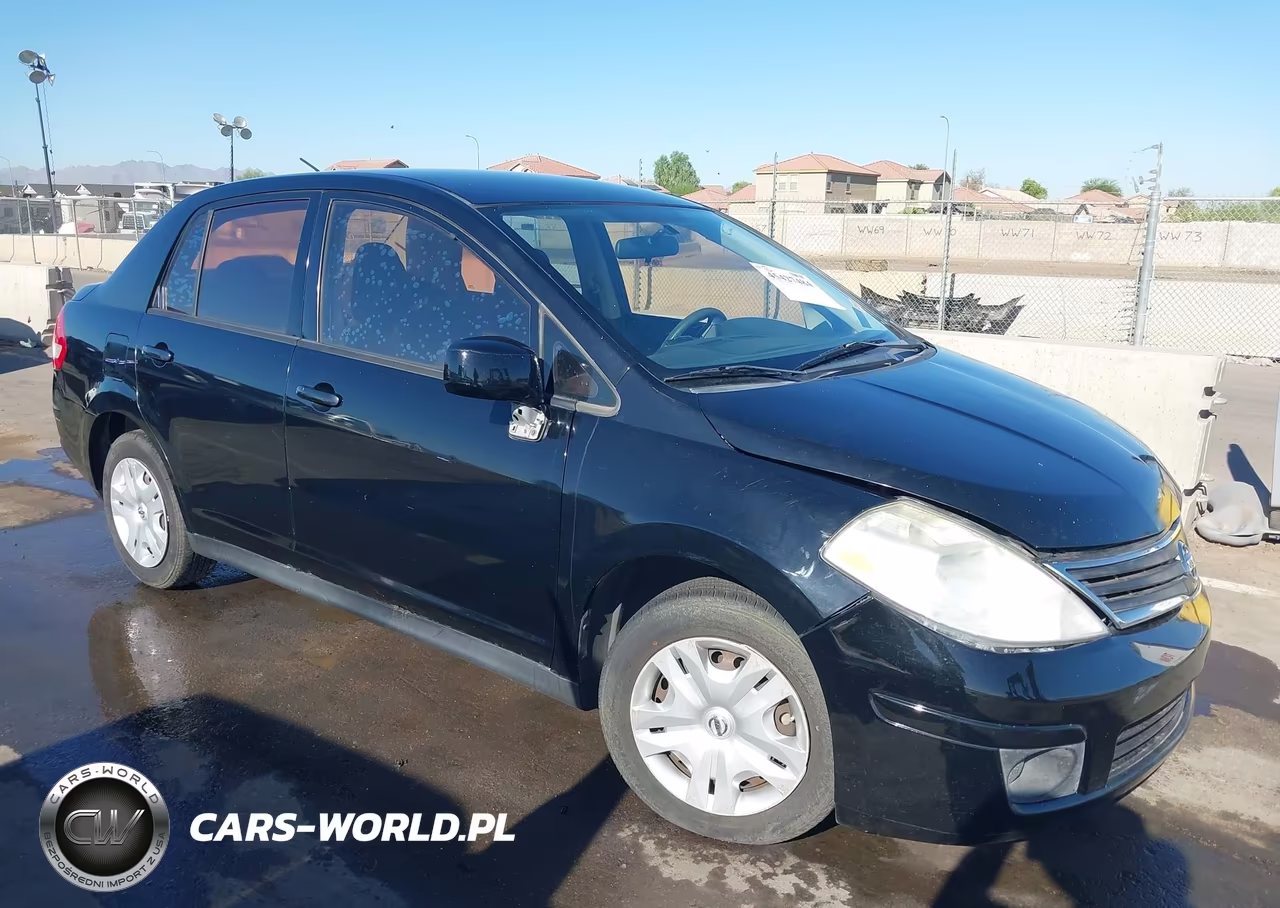 2010 Nissan Versa 1.8S