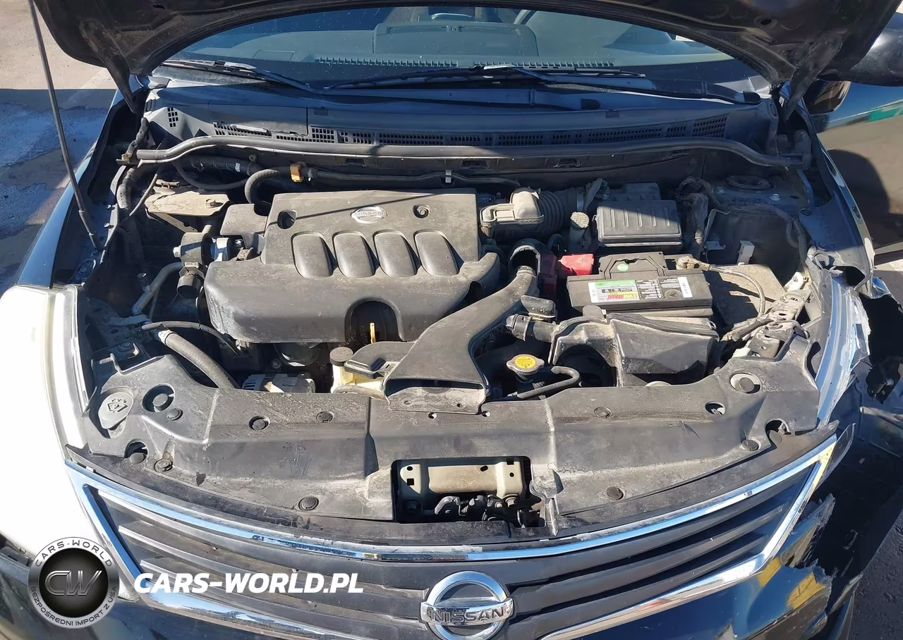 2010 Nissan Versa 1.8S VIN:3N1BC1APXAL422589 - 10