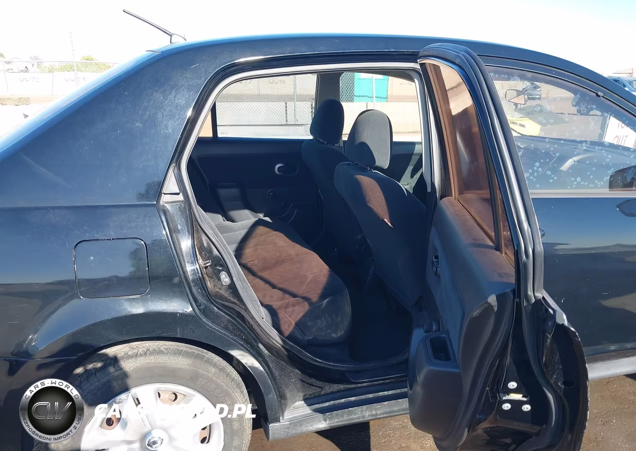 2010 Nissan Versa 1.8S VIN:3N1BC1APXAL422589 - 8