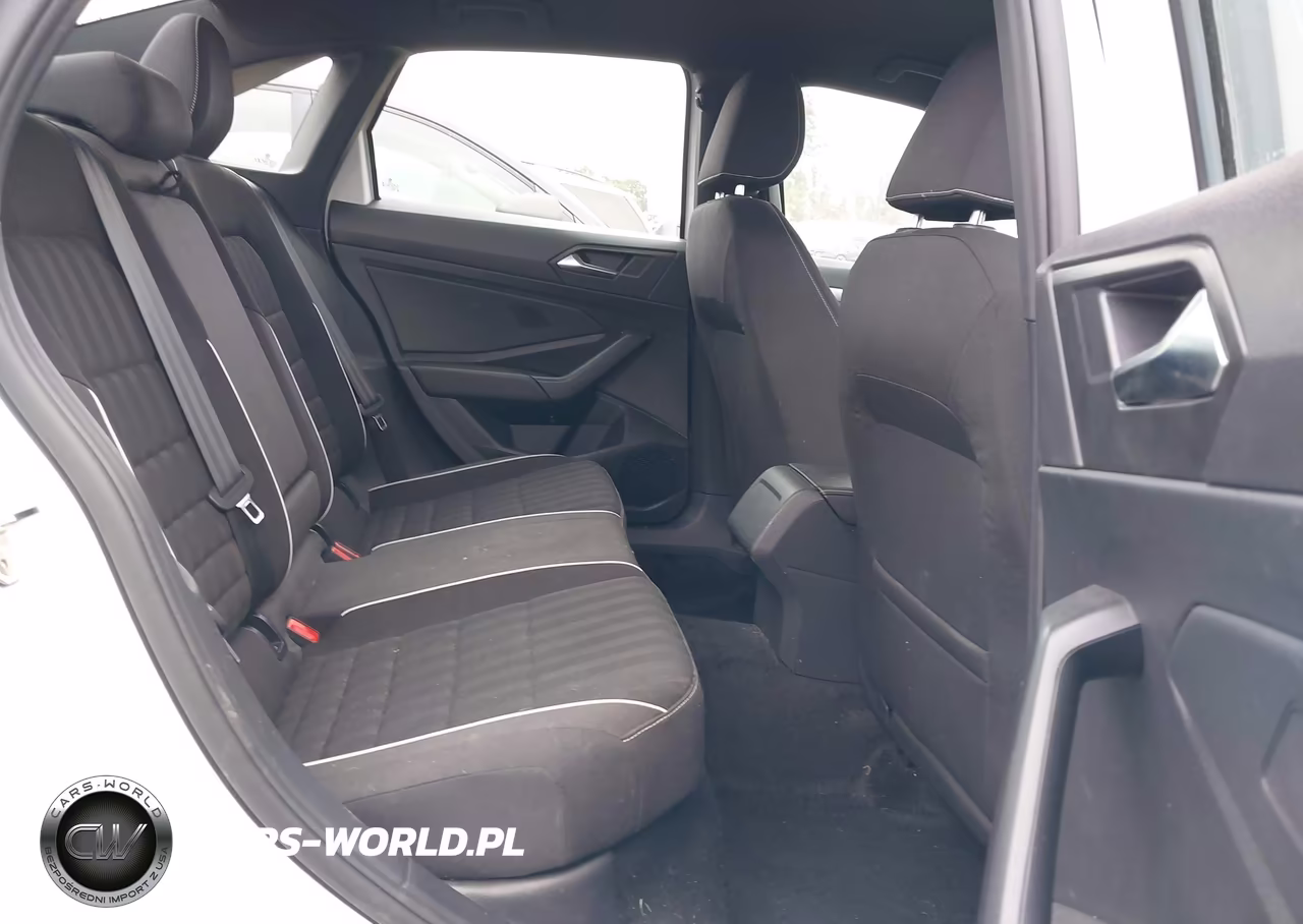 2024 Volkswagen Jetta 1.5T Sport VIN:3VWBM7BU3RM085378 - 8