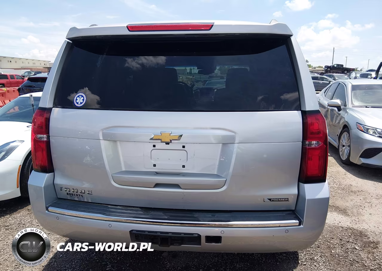 2018 Chevrolet Tahoe Premier VIN:1GNSKCKC7JR160859 - 16