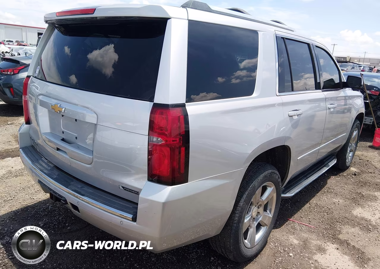 2018 Chevrolet Tahoe Premier VIN:1GNSKCKC7JR160859 - 4