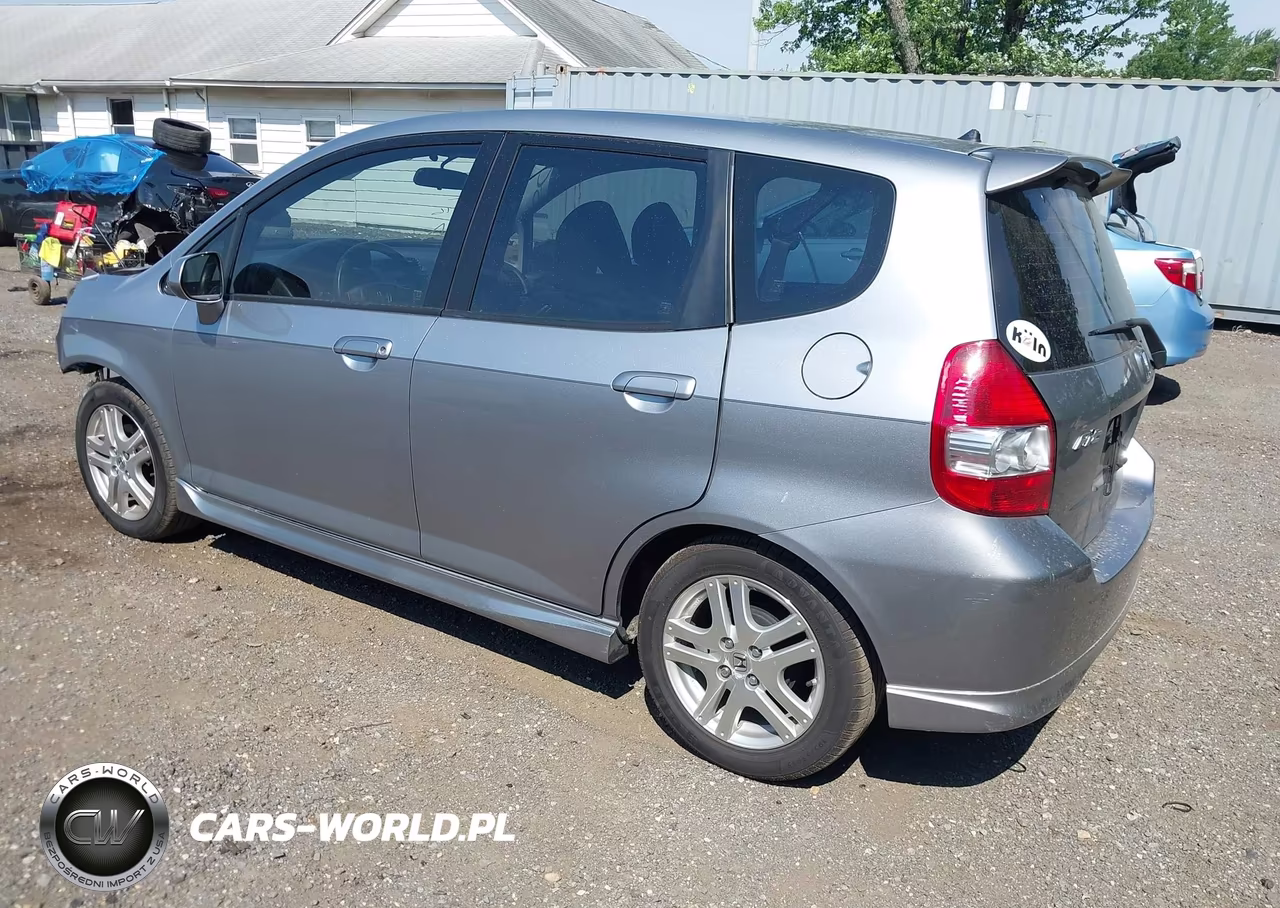 2008 Honda Fit Sport VIN:JHMGD37628S012227 - 3