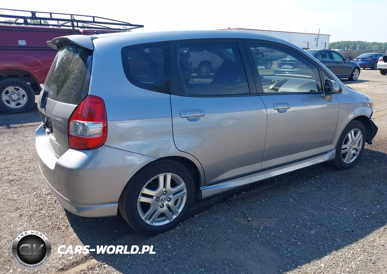2008 Honda Fit Sport VIN:JHMGD37628S012227 - 4