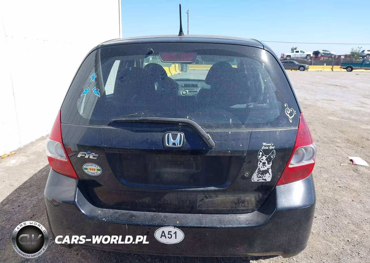 2008 Honda Fit VIN:JHMGD37458S043924 - 16
