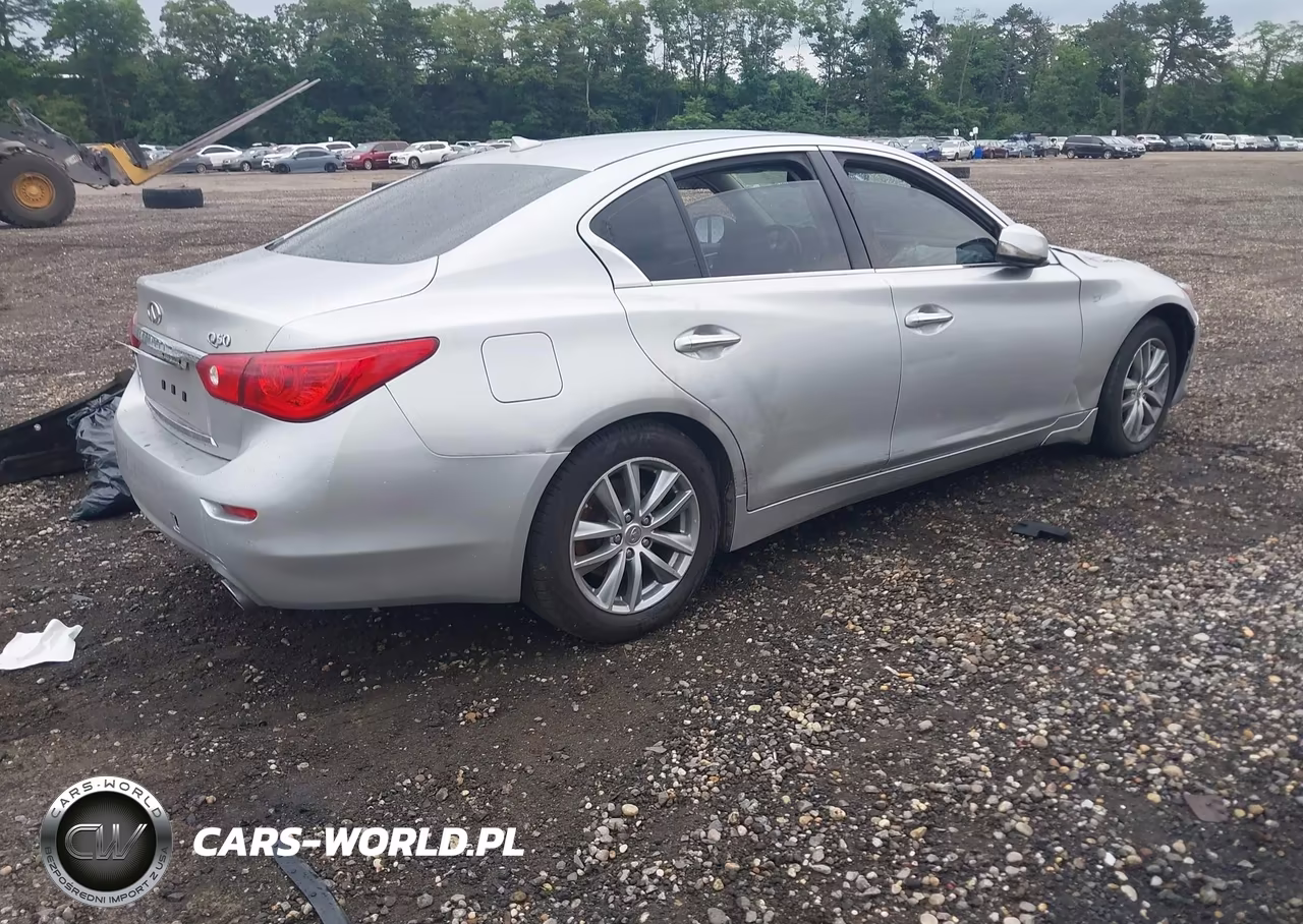 2015 Infiniti Q50 Premium VIN:JN1BV7AR0FM403495 - 4