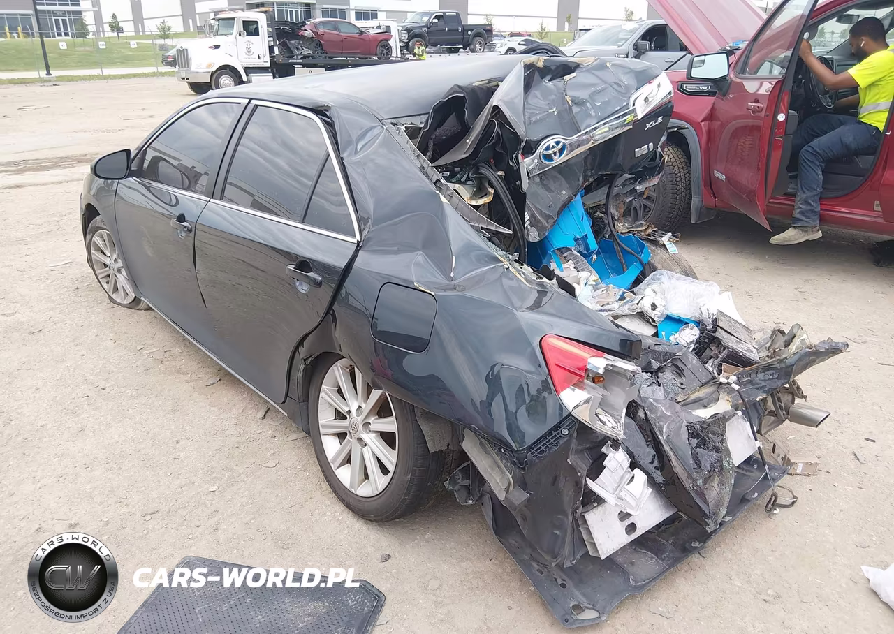 2013 Toyota Camry Hybrid Xle VIN:4T1BD1FK4DU083048 - 3