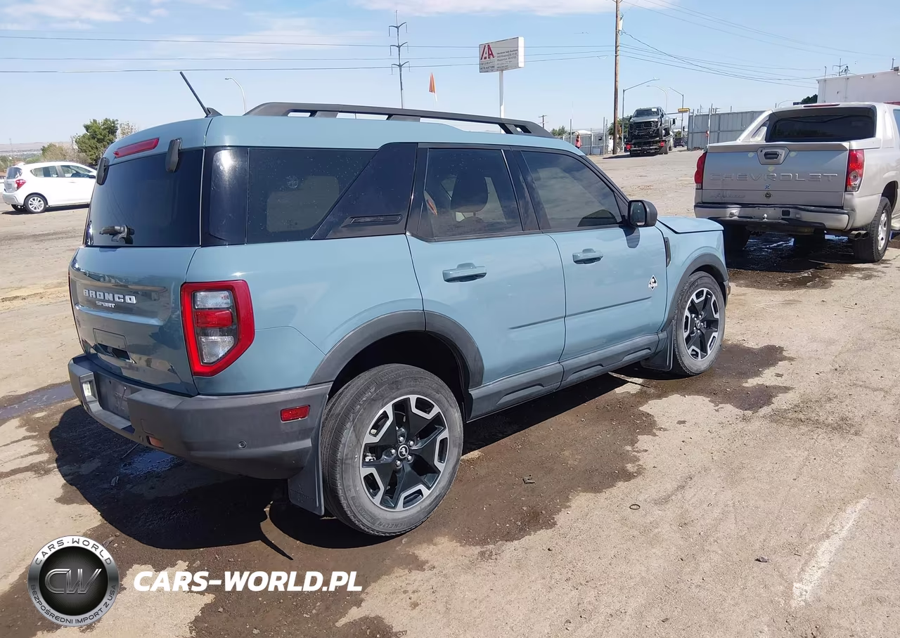 2023 Ford Bronco Sport Outer Banks VIN:3FMCR9C66PRD81608 - 4