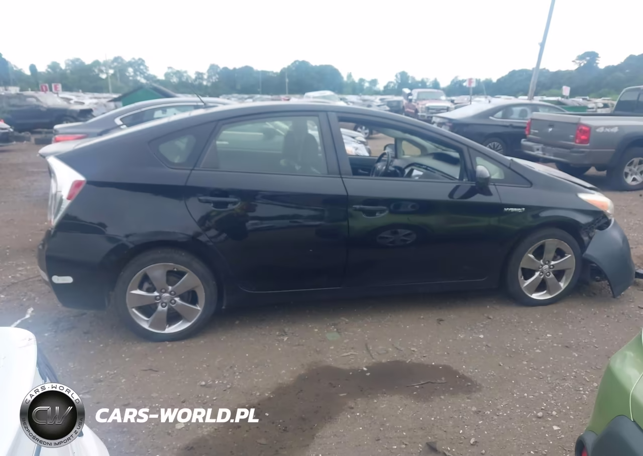 2013 Toyota Prius Three Se VIN:JTDKN3DU7D5620314 - 13