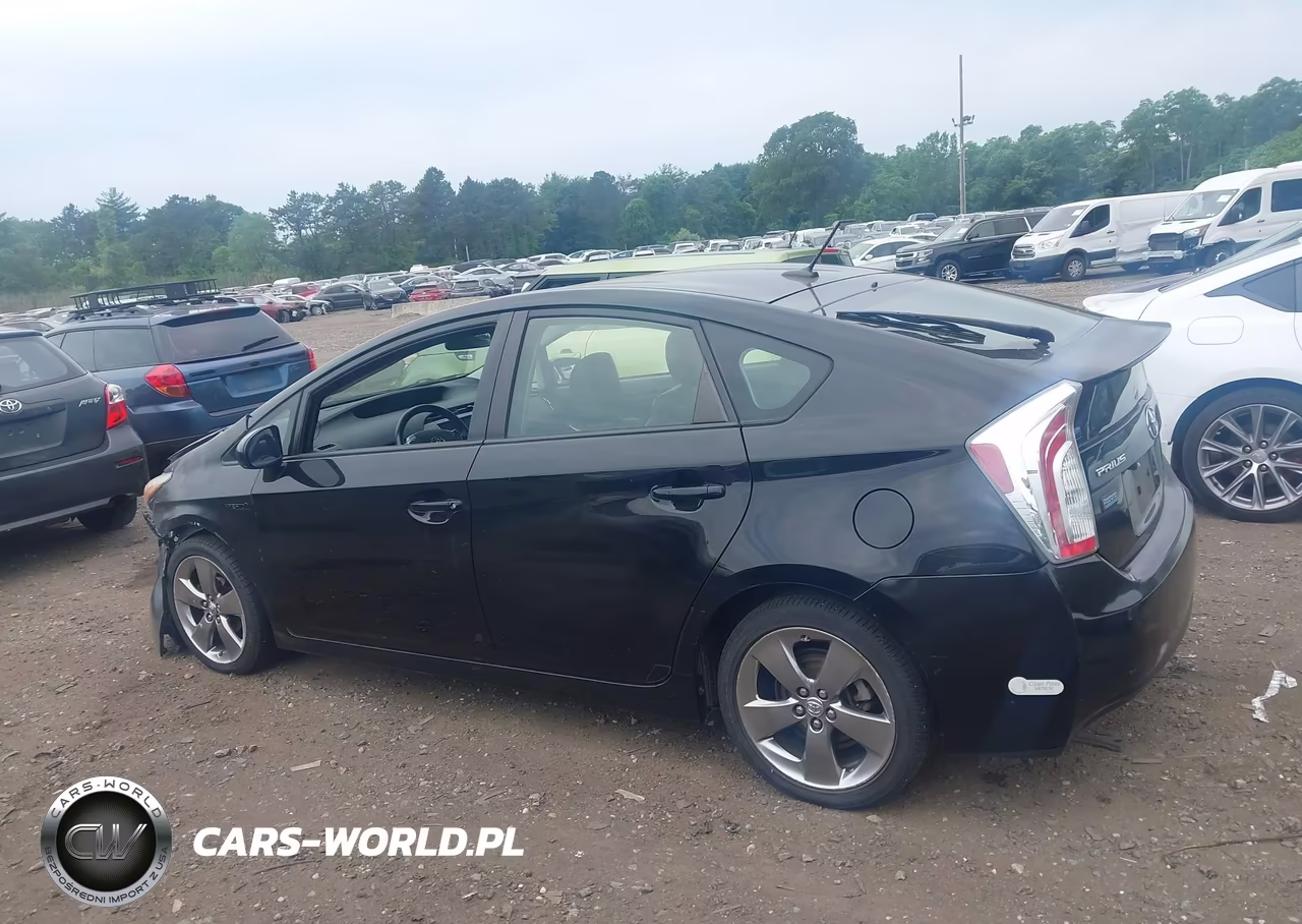 2013 Toyota Prius Three Se VIN:JTDKN3DU7D5620314 - 14