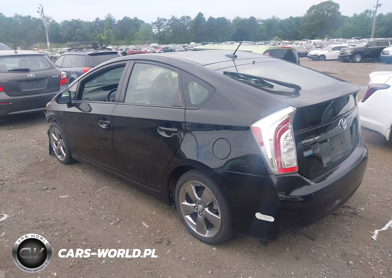 2013 Toyota Prius Three Se VIN:JTDKN3DU7D5620314 - 3