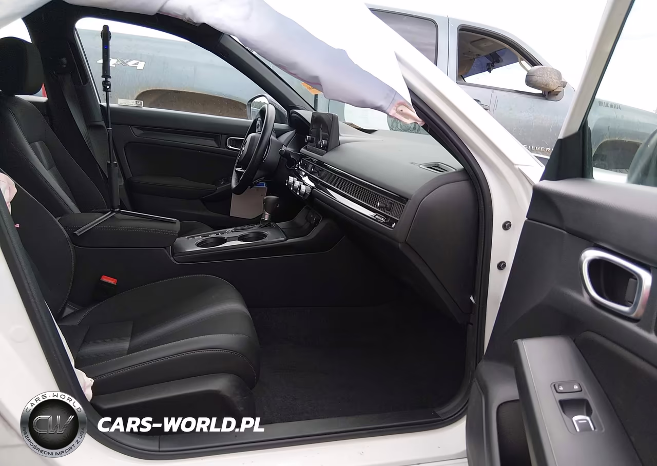 2026 Honda Civic Sport VIN:2HGFE2F51TH532109 - 5