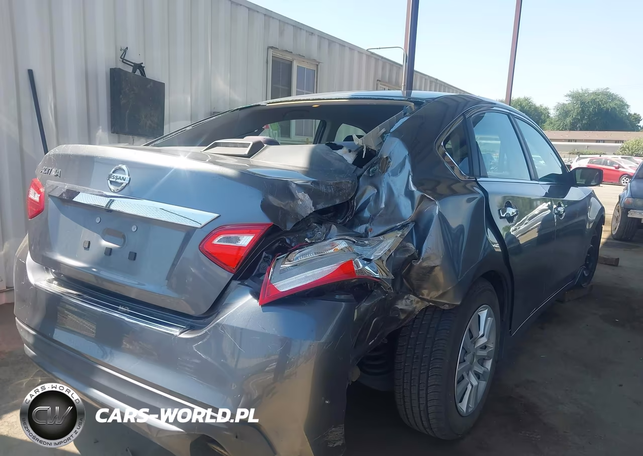 2016 Nissan Altima 2.5 S VIN:1N4AL3AP8GC189634 - 4