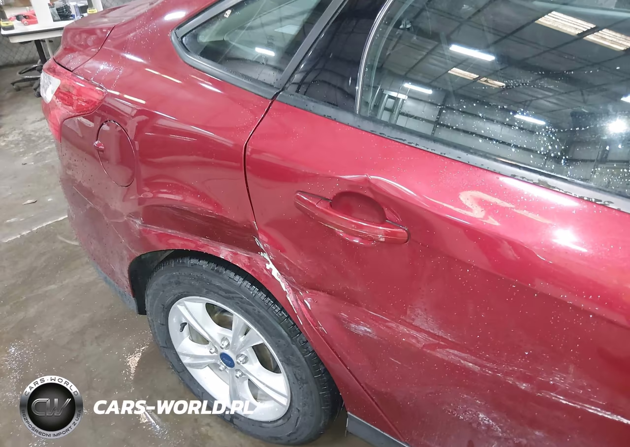 2014 Ford Focus Se VIN:1FADP3F27EL373863 - 6