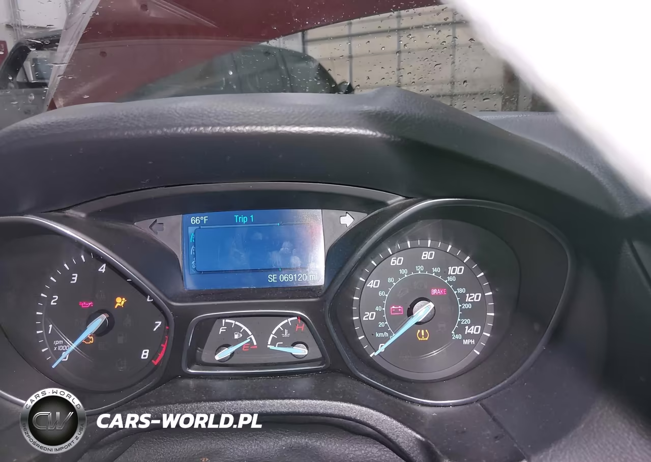 2014 Ford Focus Se VIN:1FADP3F27EL373863 - 7