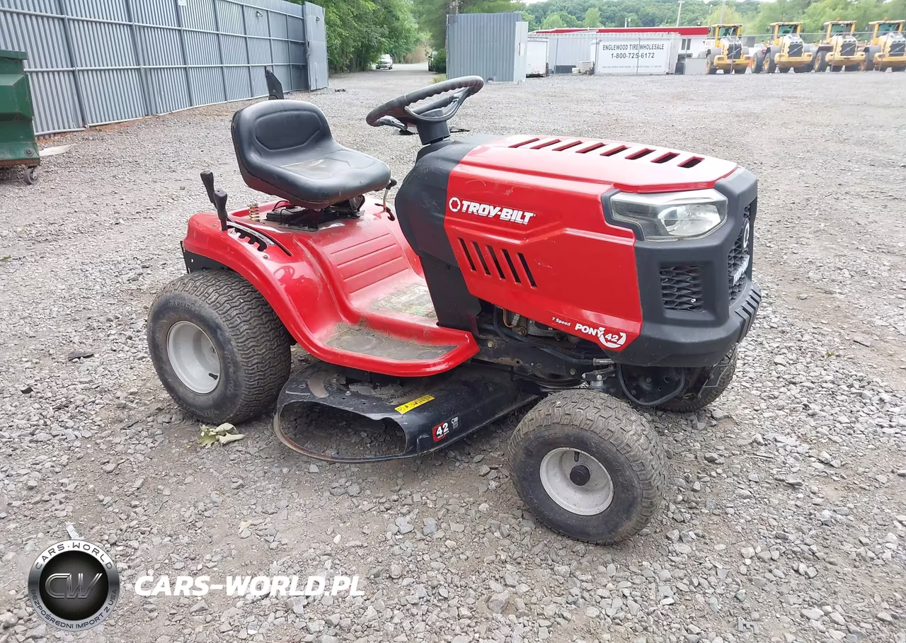 0 Troy-Bilt Tractor