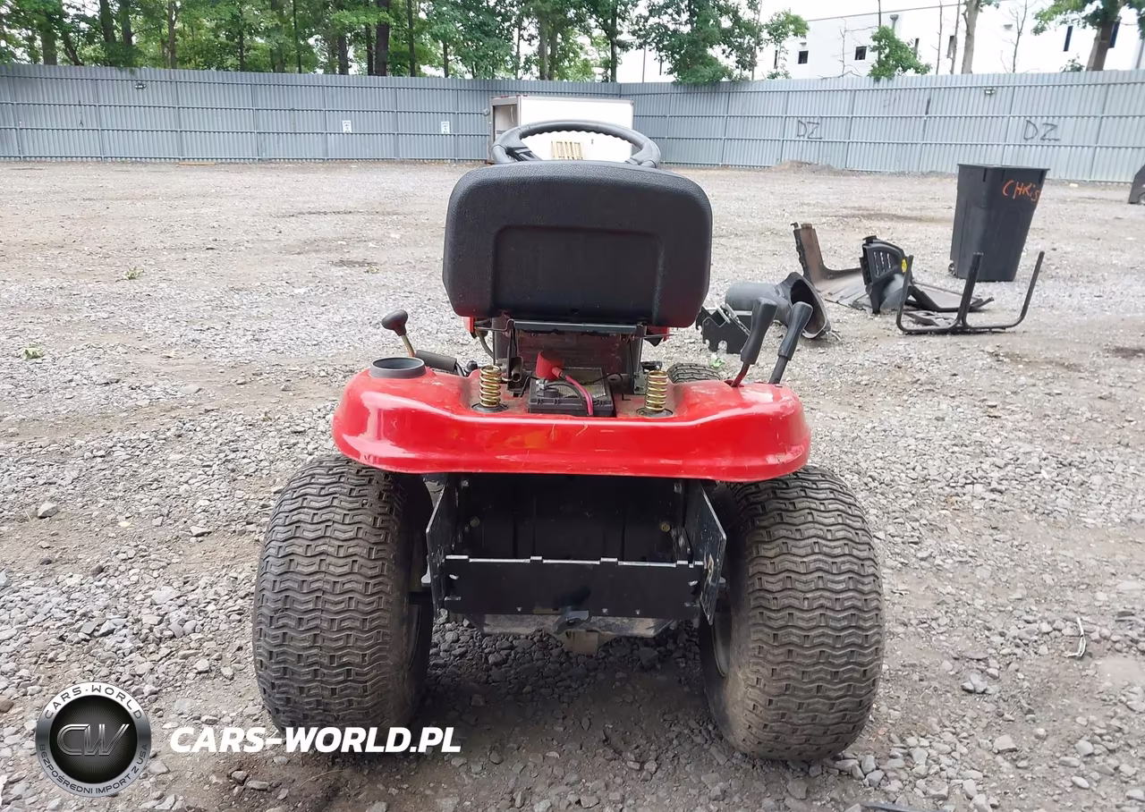 0 Troy-Bilt Tractor VIN:LOT-1-45427582 - 17