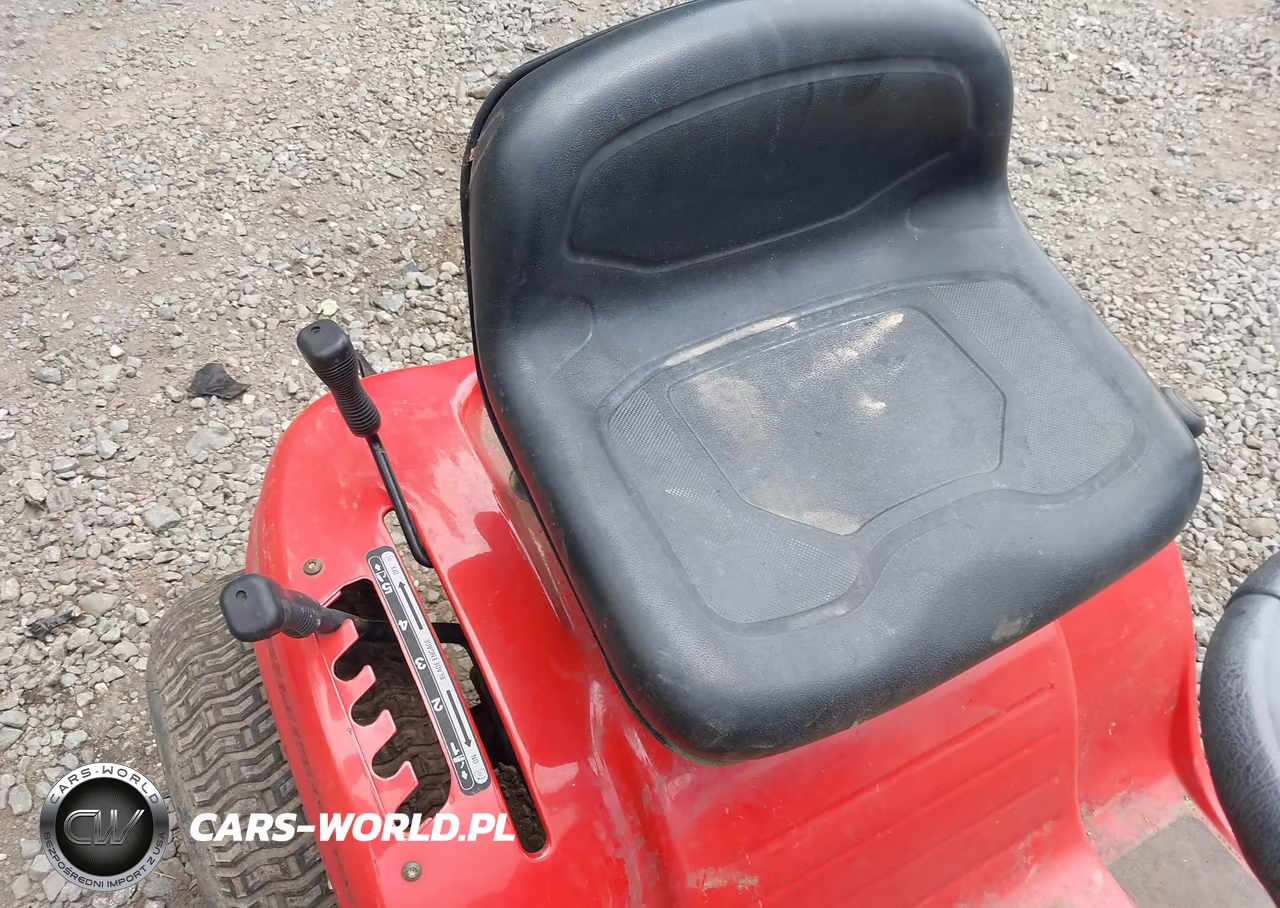 0 Troy-Bilt Tractor VIN:LOT-1-45427582 - 8