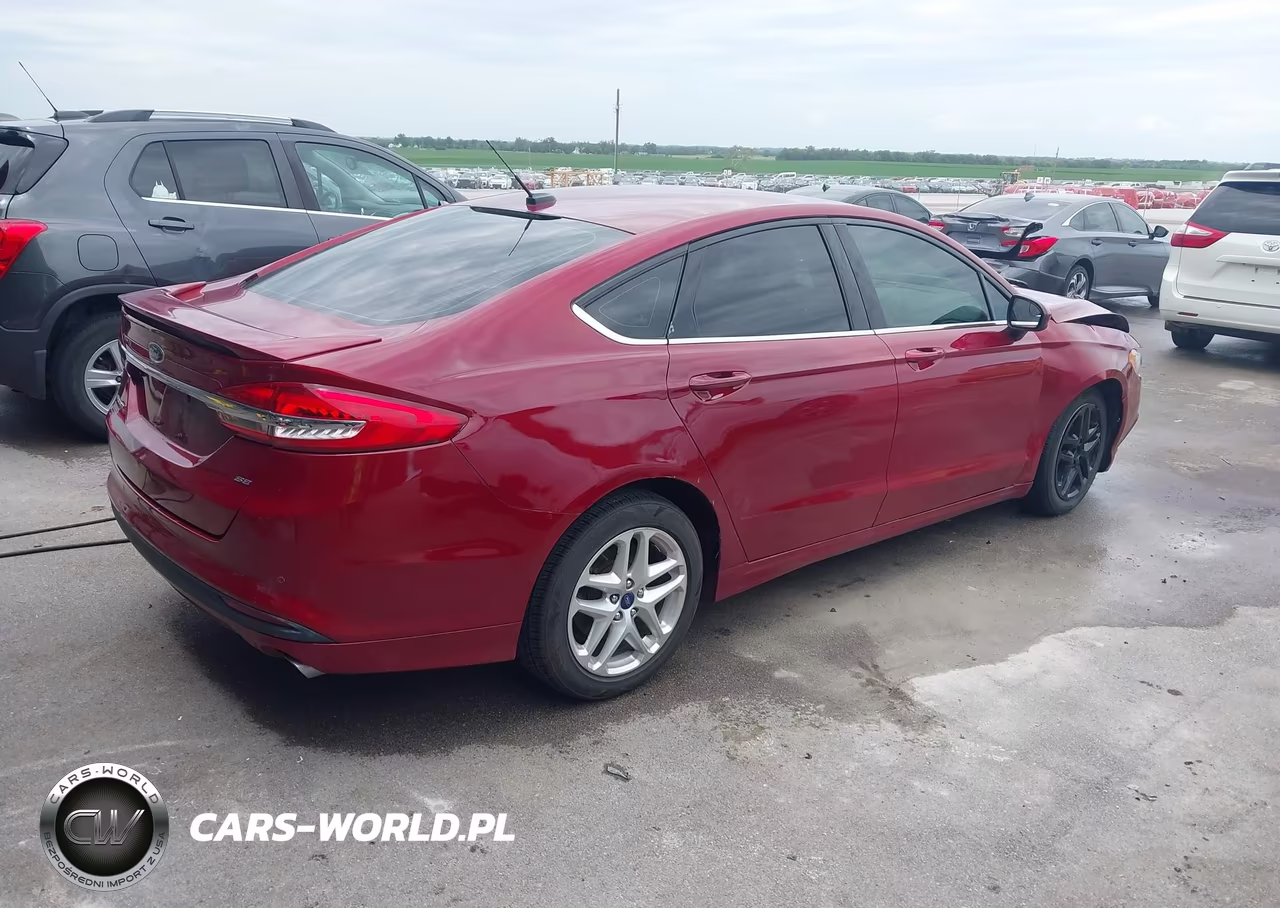2018 Ford Fusion Se VIN:3FA6P0H76JR126975 - 4
