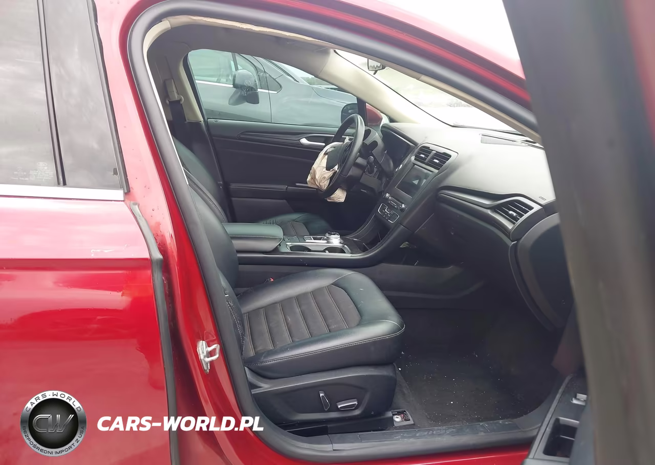 2018 Ford Fusion Se VIN:3FA6P0H76JR126975 - 5