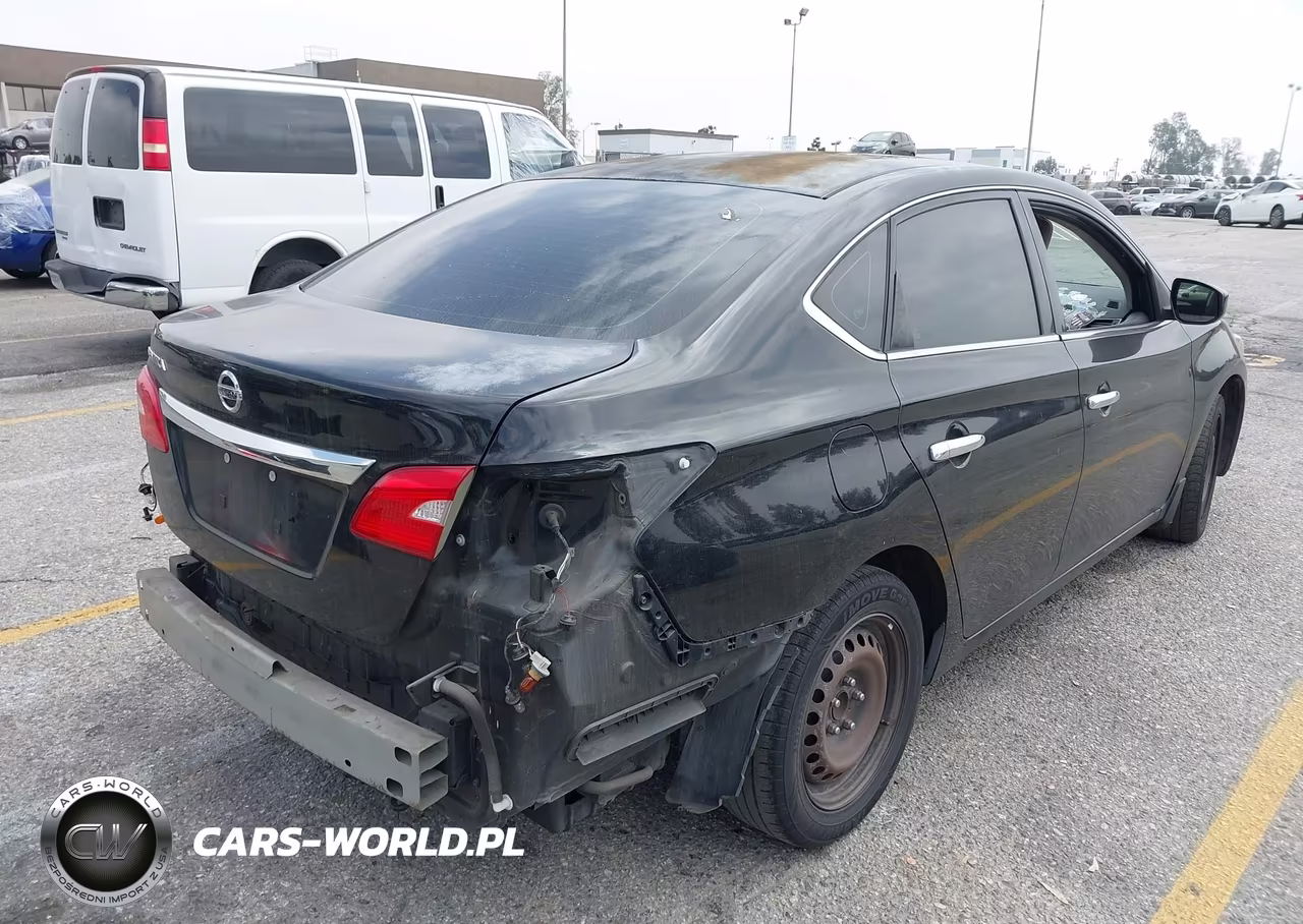 2017 Nissan Sentra S VIN:3N1AB7AP1HY294984 - 4