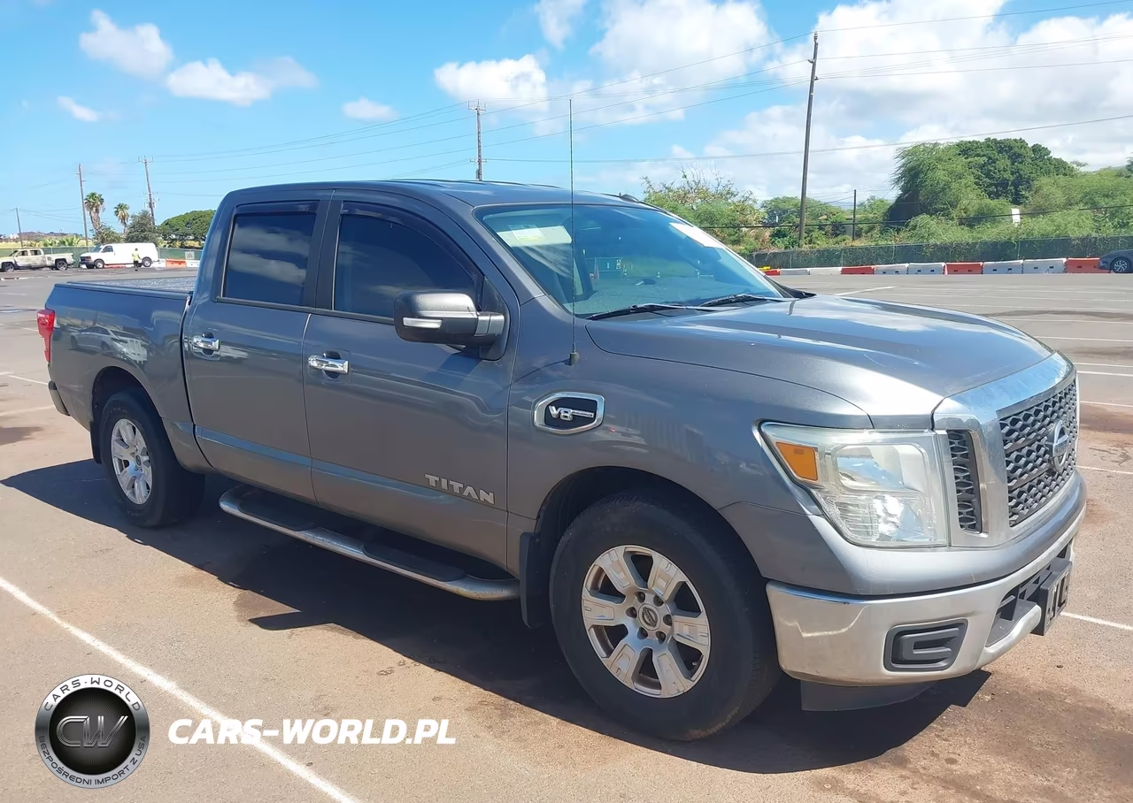 2017 Nissan Titan Sv