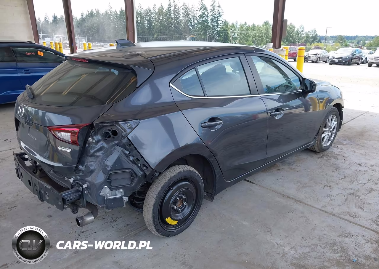 2015 Mazda Mazda3 I Touring VIN:JM1BM1L72F1223994 - 4
