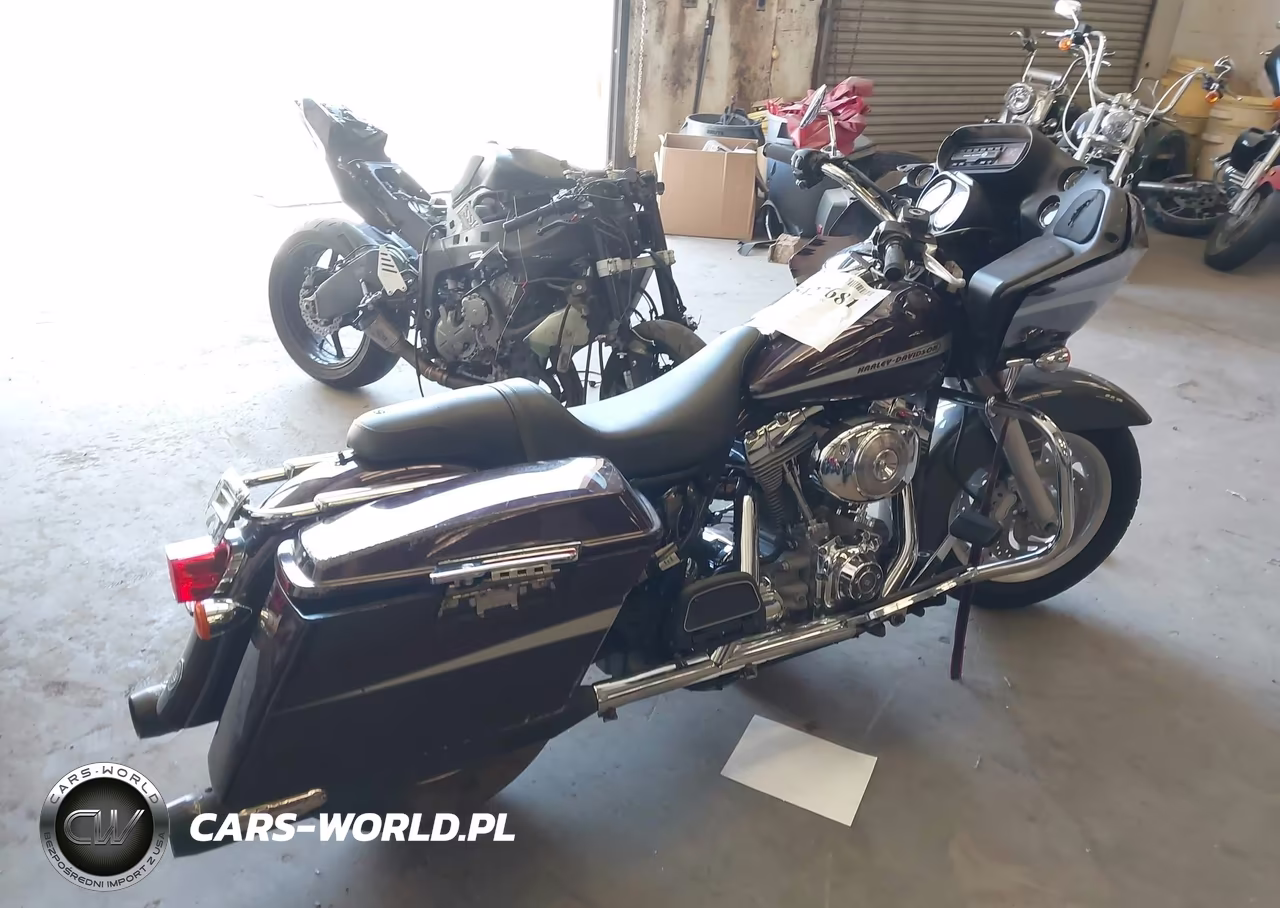 2005 Harley-Davidson Fltri VIN:1HD1FSW315Y610481 - 4