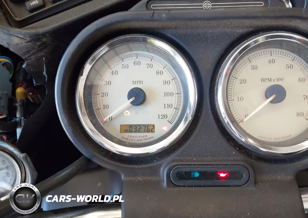 2005 Harley-Davidson Fltri VIN:1HD1FSW315Y610481 - 7