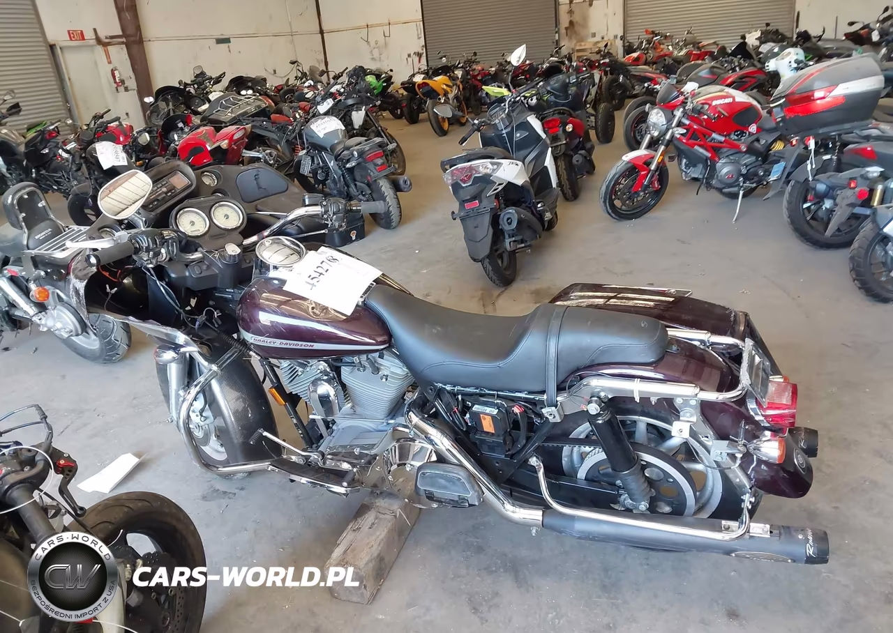 2005 Harley-Davidson Fltri VIN:1HD1FSW315Y610481 - 9