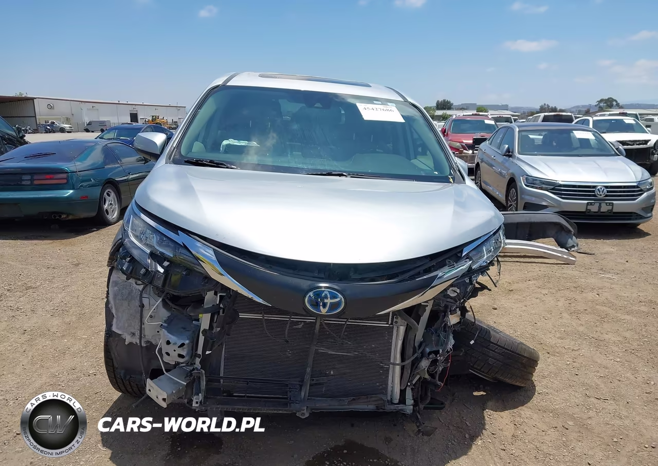 2022 Toyota Sienna Xle VIN:5TDYRKECXNS132467 - 13