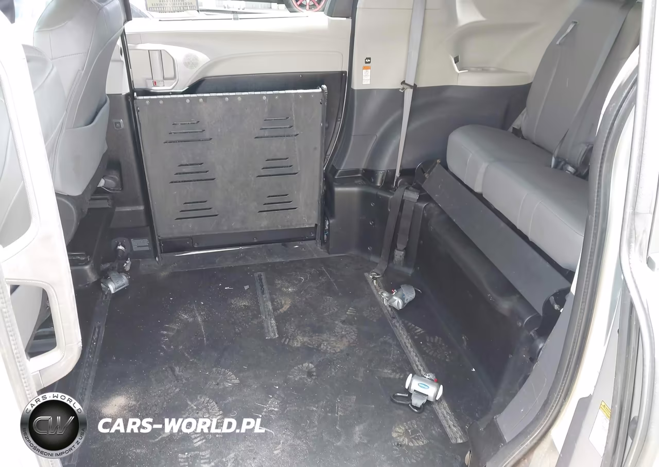 2022 Toyota Sienna Xle VIN:5TDYRKECXNS132467 - 8