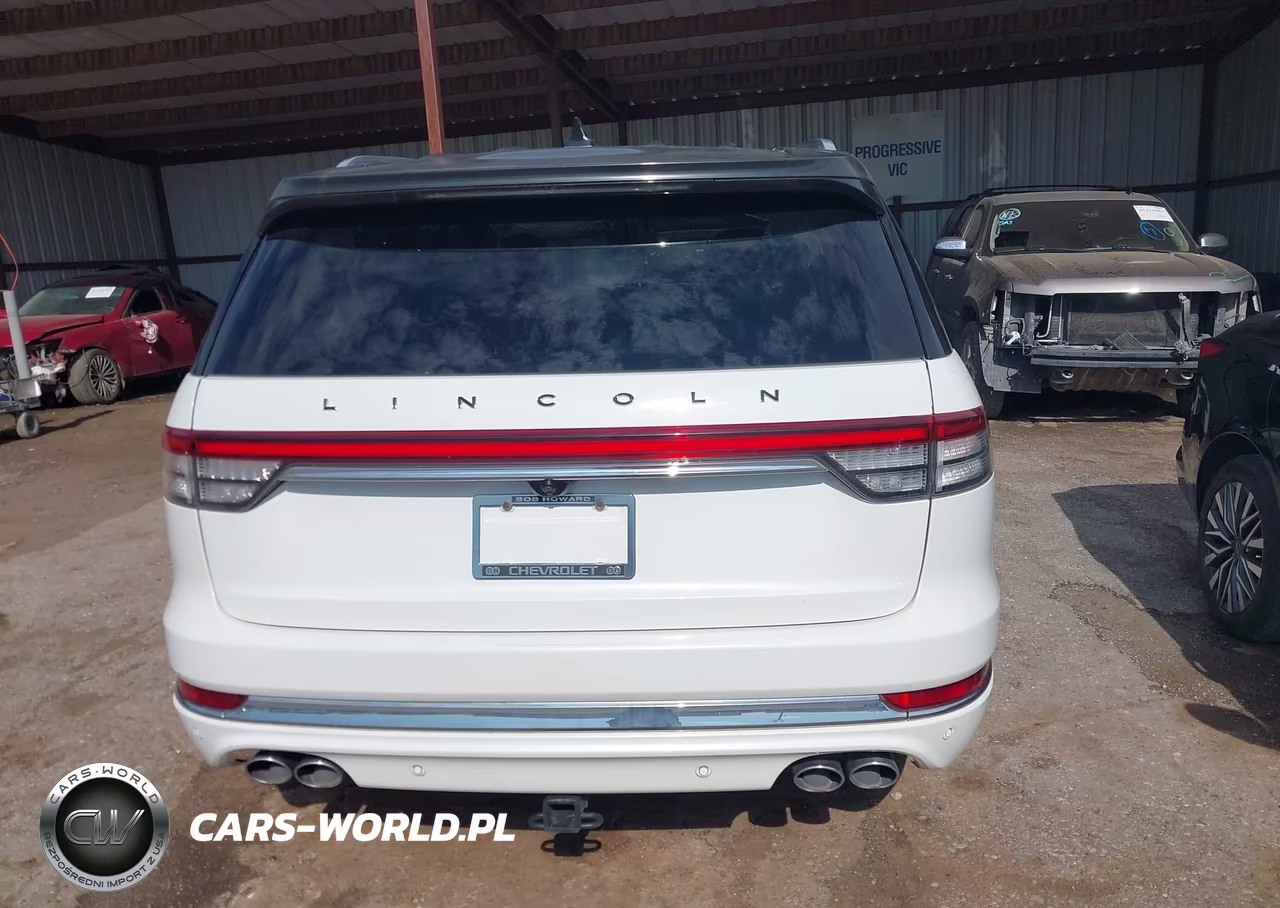 2020 Lincoln Aviator Black Label VIN:5LM5J9XC4LGL04914 - 16