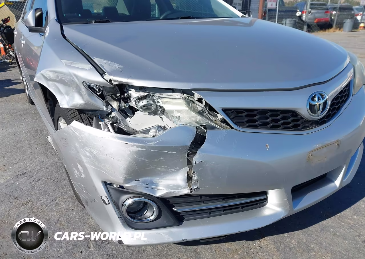 2014 Toyota Camry Se VIN:4T1BF1FK0EU453522 - 13