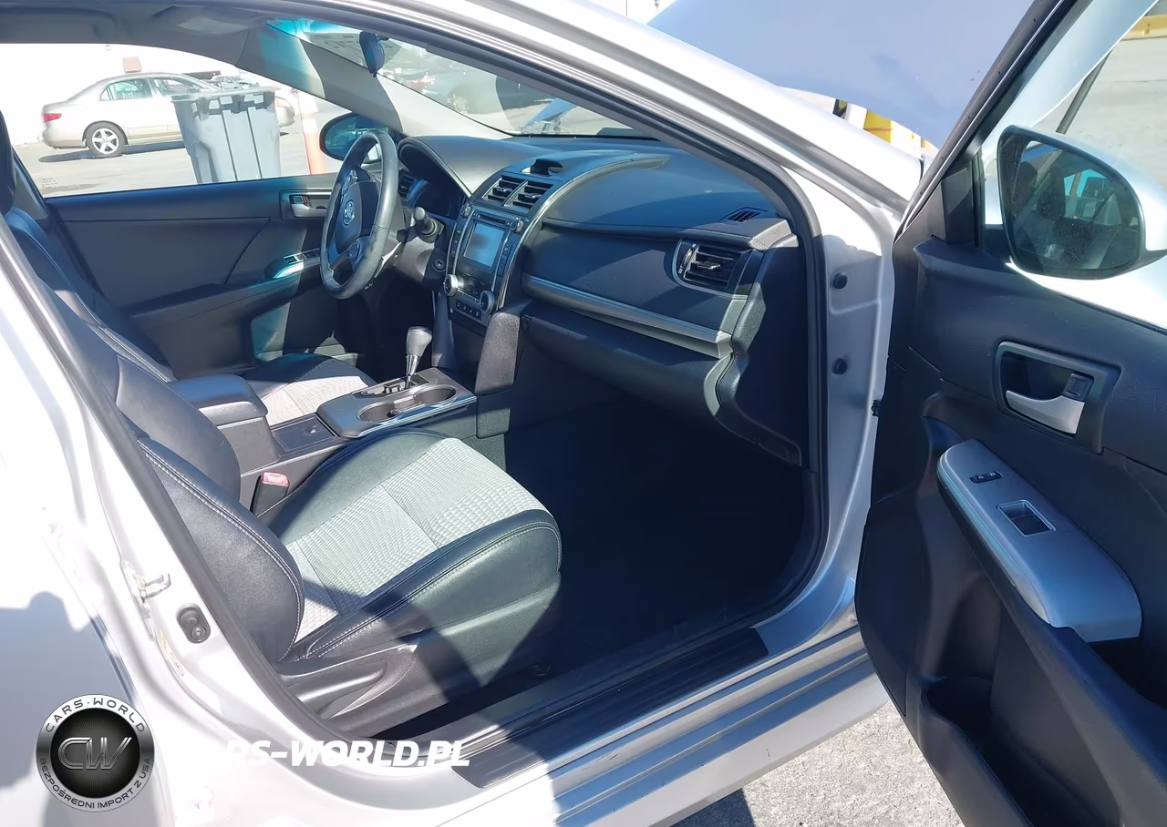 2014 Toyota Camry Se VIN:4T1BF1FK0EU453522 - 5