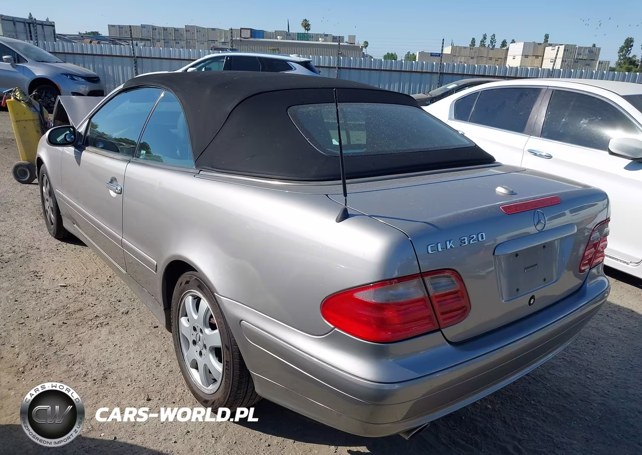 2003 Mercedes-Benz Clk 320 VIN:WDBLK65G73T136742 - 3