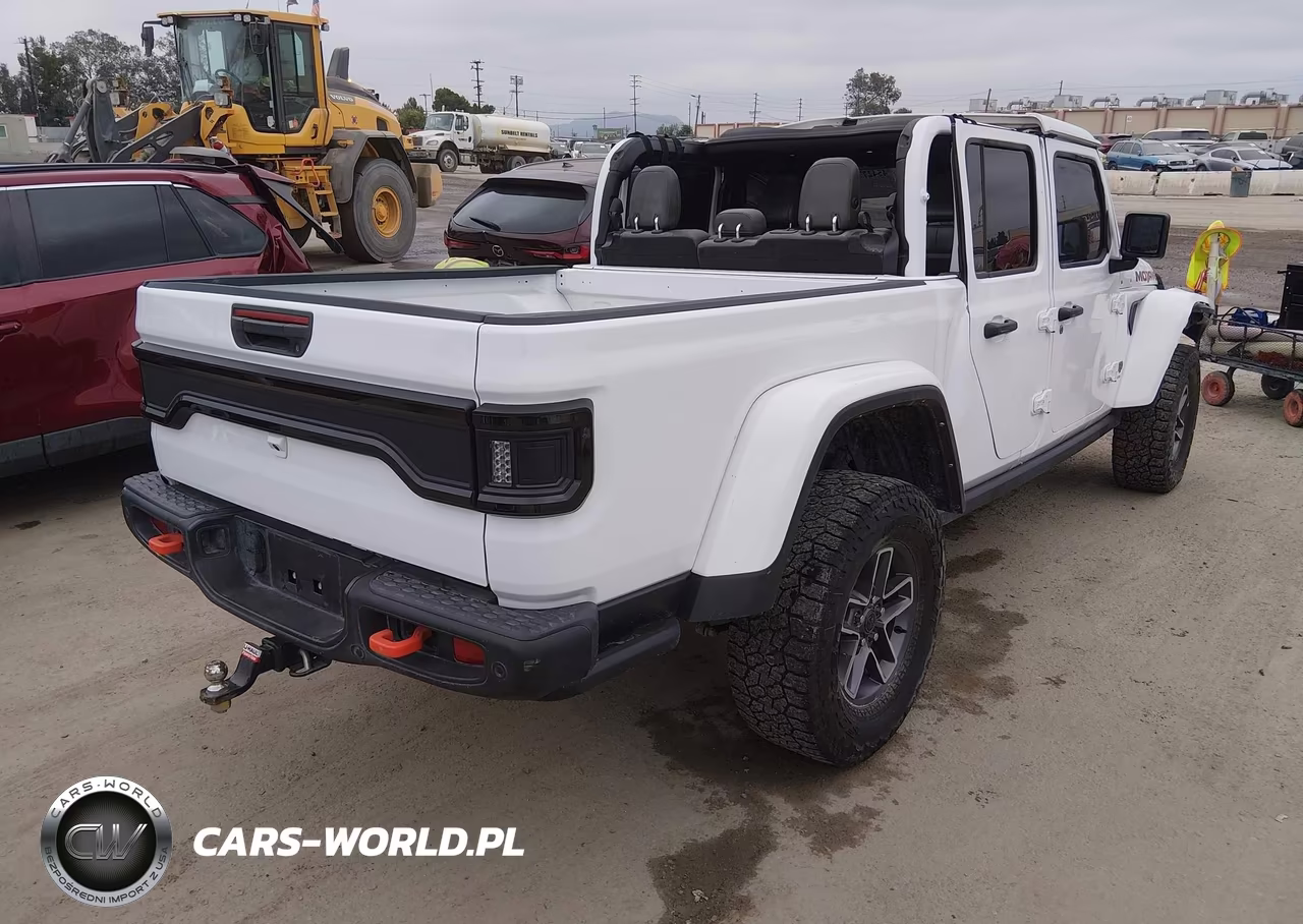 2024 Jeep Gladiator Mojave VIN:1C6JJTEGXRL115961 - 4