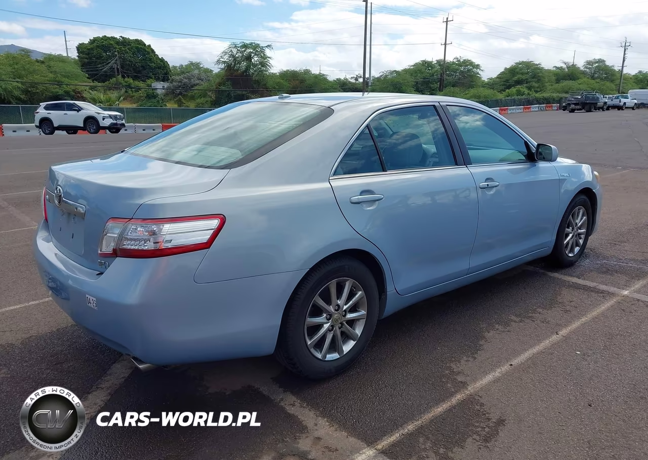 2010 Toyota Camry Hybrid VIN:4T1BB3EK4AU126026 - 4