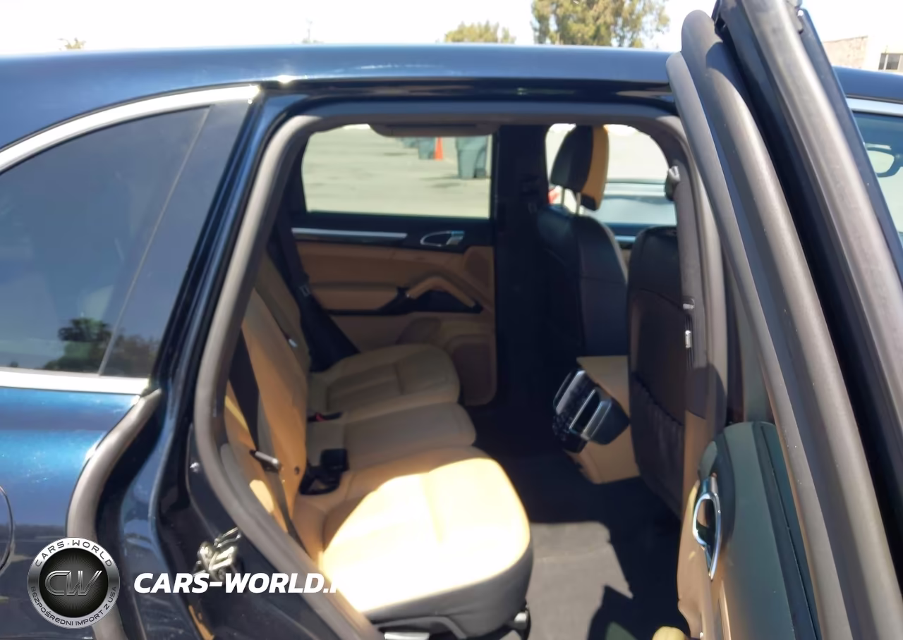 2016 Porsche Cayenne VIN:WP1AA2A2XGLA01354 - 8