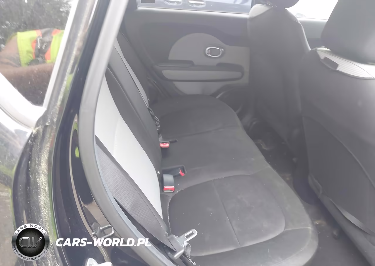 2016 Kia Soul VIN:KNDJN2A20G7401275 - 8